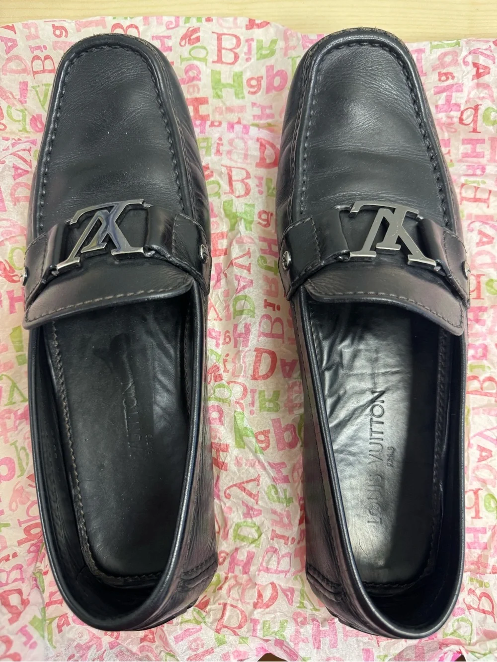 Louis Vuitton Black Leather LV Buckle Moccasin Loafers
